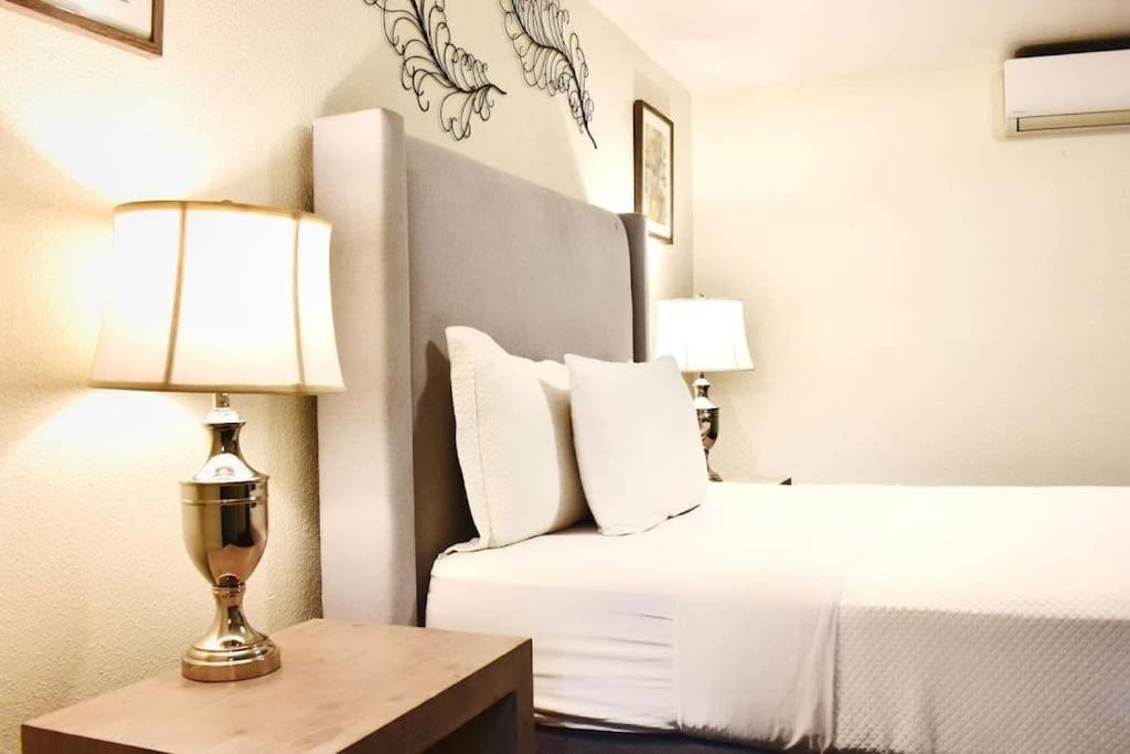 Montrose Pied-A-Terre Apartments Walking Distance To Museums Houston Extérieur photo